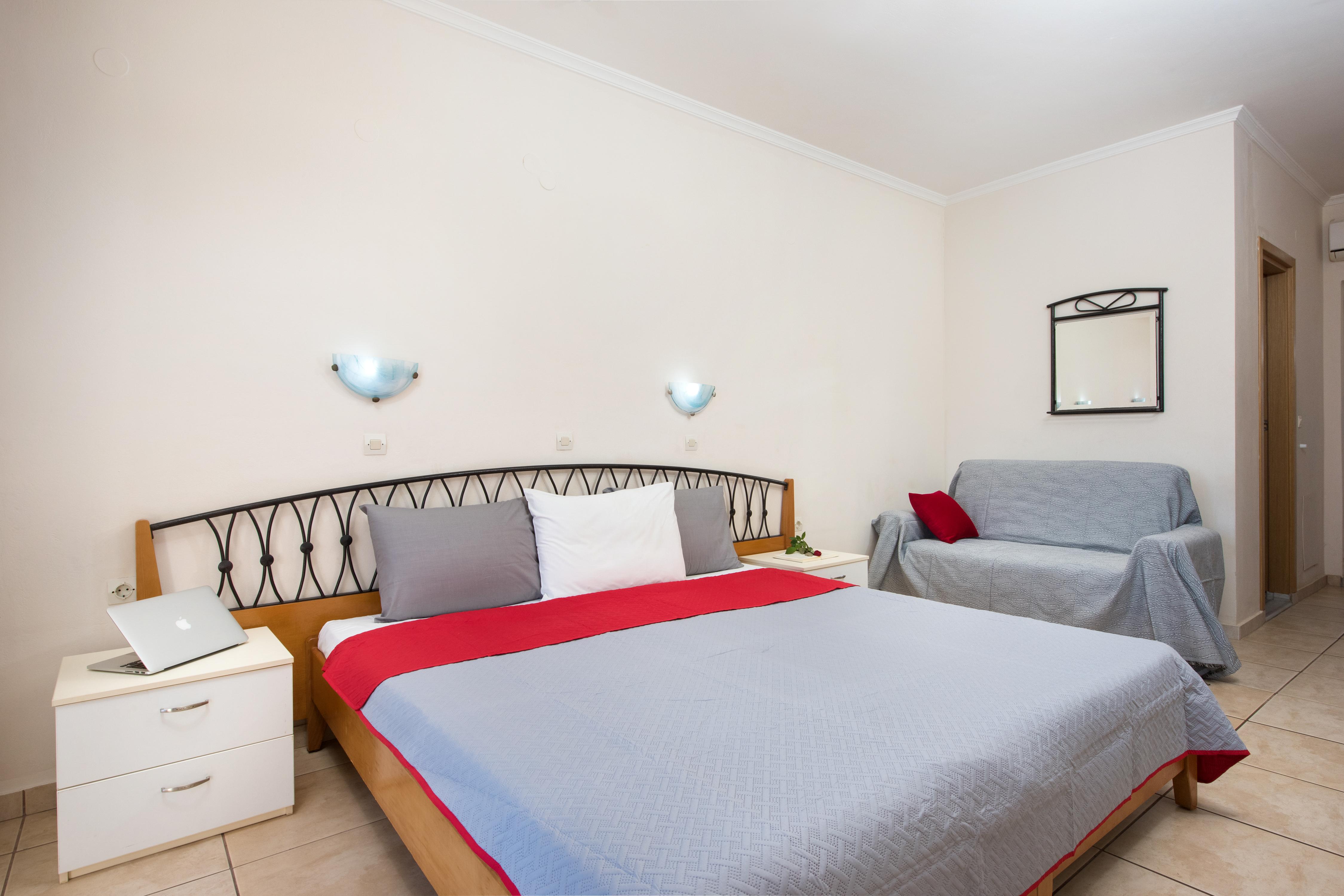 Hotel Plaza Kavos